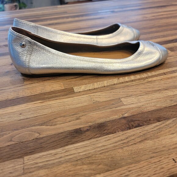 Coach Chelsea Metallic Silver Leather Ballet Flat Slip On Shoes - Picture 4 of 13